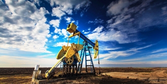 МЭР ухудшило прогноз добычи нефти в стране на два года