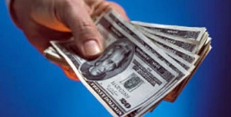 Отток капитала достиг рекорда с момента присоединения Крыма