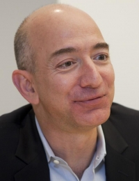 Jeffrey Bezos - General Director Amazon