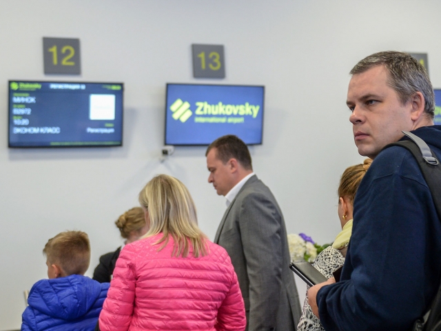 Moscow’s Zhukovsky receives first scheduled flight
