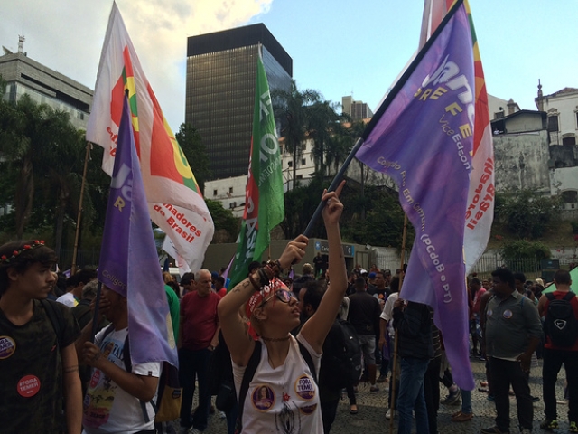 Brazilians rally in support of President Dilma Rousseff