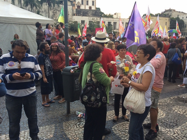 Brazilians rally in support of President Dilma Rousseff