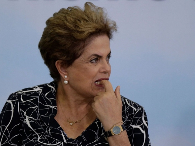 Perhimpunan Brazil untuk menyokong Presiden Dilma Rousseff