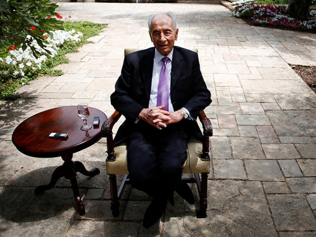 In memory of Shimon Peres: episodes from life of Nobel winner and giant of Israeli politics