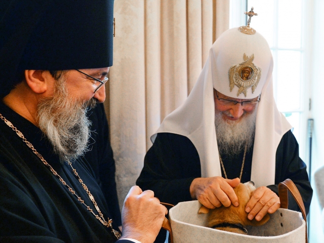 Patriarch Kirill met with the Queen of Great Britain 