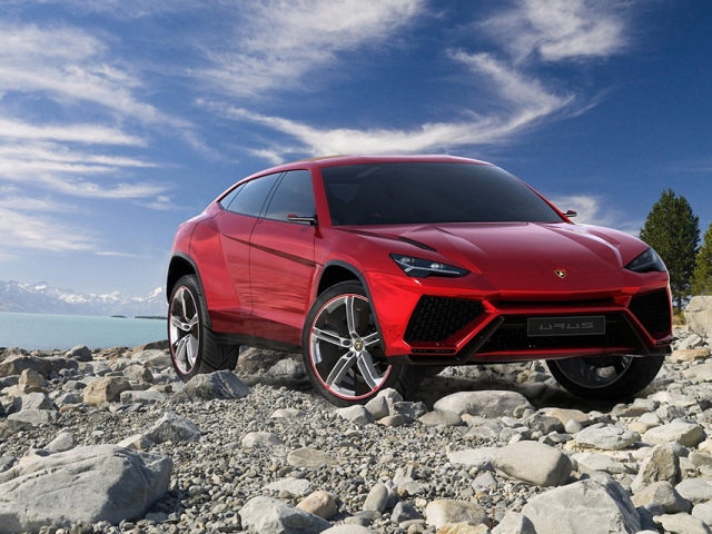 Lamborghini first SUV: 8 facts
