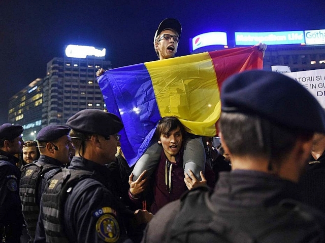Romania protests continue