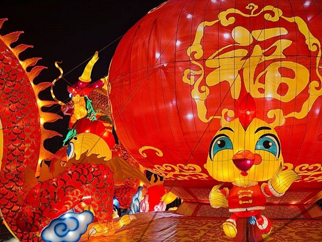 Bright colors of Lantern Festival in China