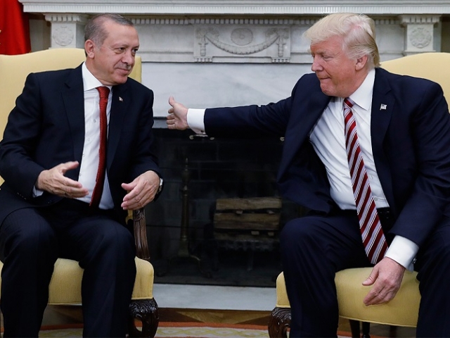 The sides have reached a deal for 20 minutes: the first meeting between Trump and Erdogan