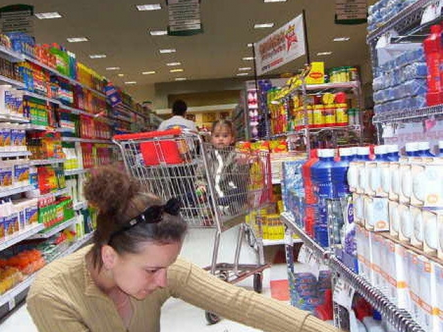 Sepuluh kesilapan membelanjakan wang apabila membeli-belah barangan makanan