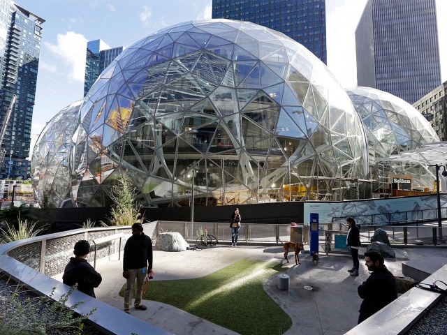 Waterfalls and tropics: Amazon opens new office