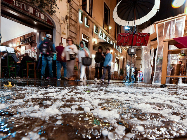 Severe thunderstorm in Rome