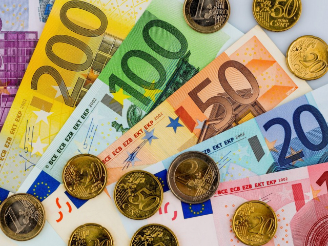 История создания европейской валюты: от ЭКЮ к EUR
