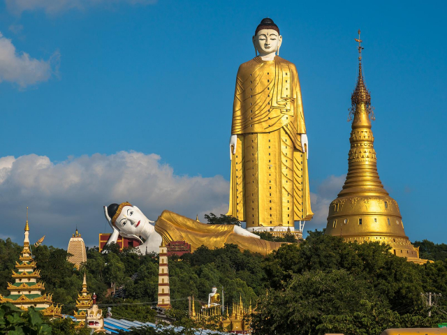 Top 7 tallest and most majestic statues in world