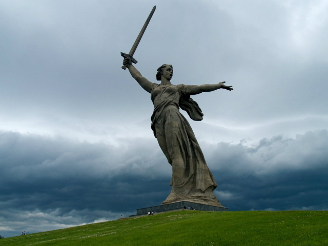 Top 7 tallest and most majestic statues in world