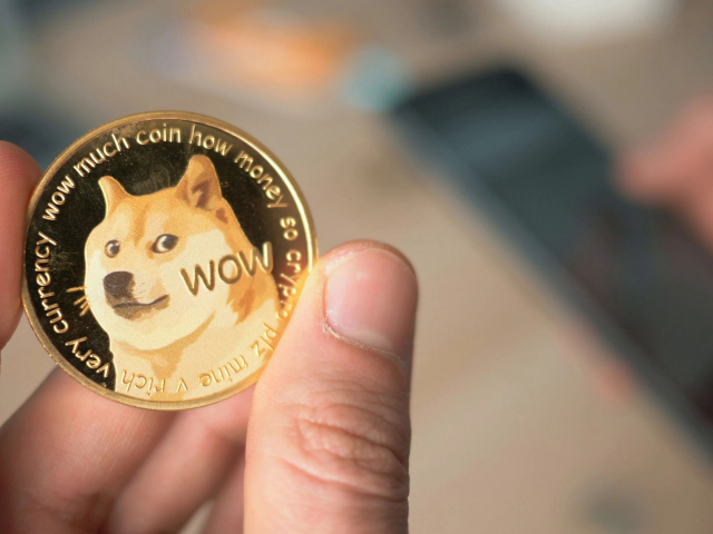 Путь Doge: как монета-мем покоряла криптовалютный мир 