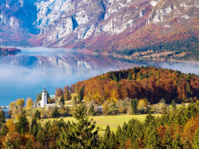 Золото и медь осени: 7 вдохновляющих европейских пейзажей