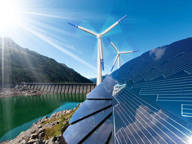Top 7 investors in renewable energy
