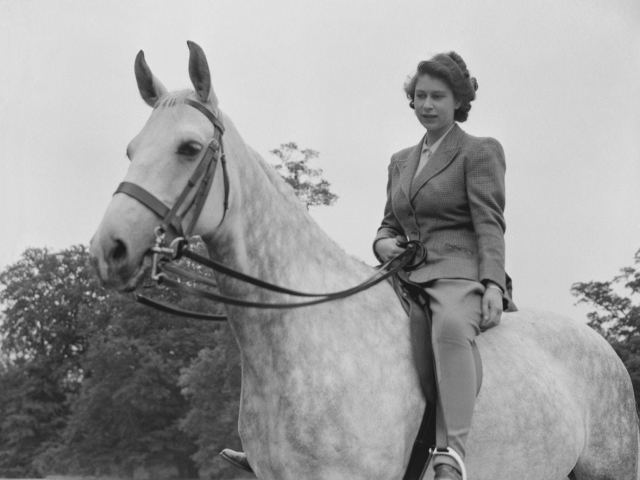 Platinum Jubilee: Queen Elizabeth II marks 70th anniversary on Throne