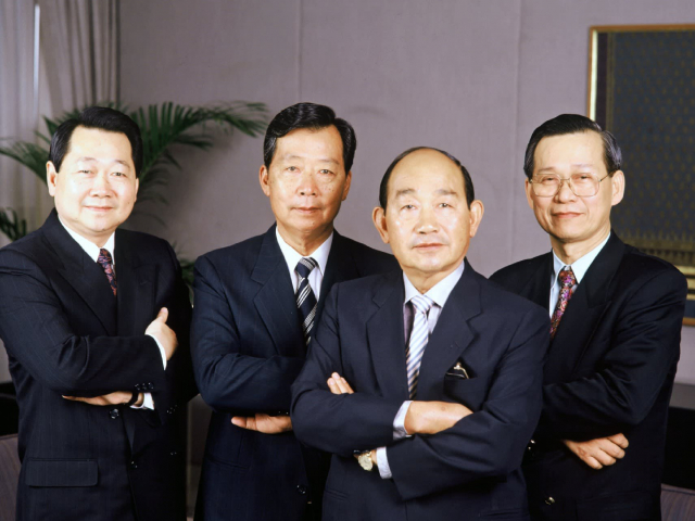 Bloomberg's top 5 wealthiest families in Asia