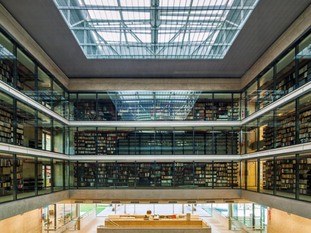 Five amazing library designs