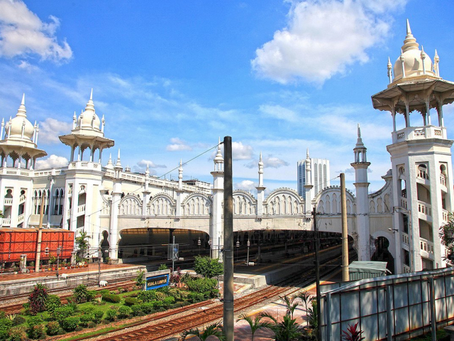 10 stesen kereta api paling cantik di dunia