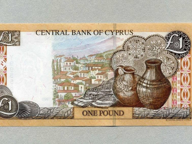 Top 5 bankovek na světě, které byly staženy z oběhu