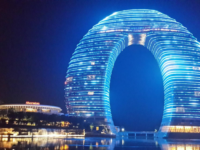 7 most spectacular illuminated buildings worldwide 