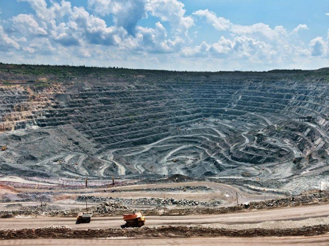 Top 5 countries with largest rare earth deposits 