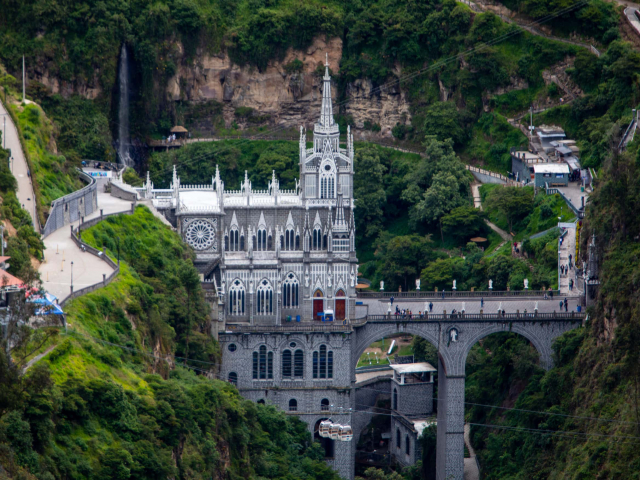 Gereja paling menarik di dunia