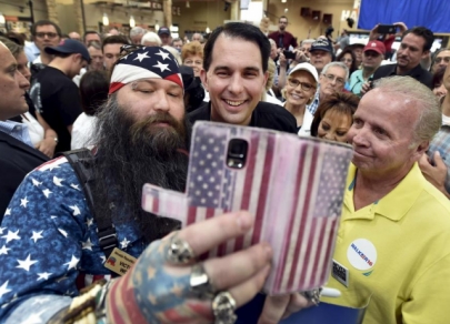 Selfies for votes: politicians taking pictures with their supporters