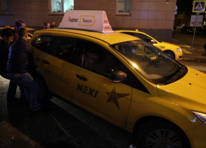 Водители &laquo;Яндекс.Такси&raquo; протестуют
