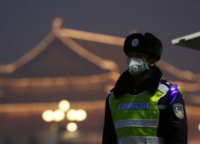 Красный уровень опасности: КНР накрыло смогом