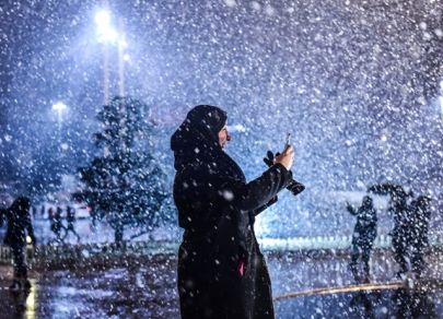 На Стамбул обрушился небывалый снегопад