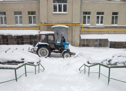 Snow Armageddon: Moscow sees record snowfall