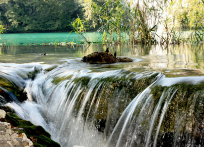 Tasik yang paling indah di Bumi