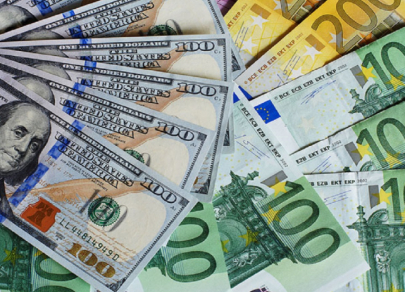 Euro vs US Dollar: battle for status of funding currency