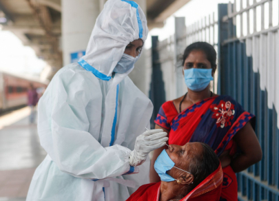 La India lucha contra el coronavirus e informa sobre un n&uacute;mero r&eacute;cord de casos del virus