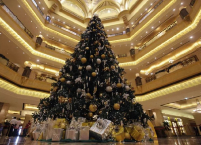  Top 7 Christmas trees with special messages