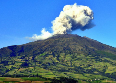 Эффектные и опасные: топ-5 действующих вулканов