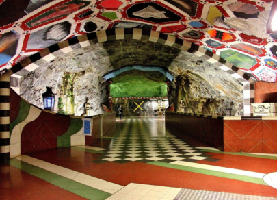 Top 7 unique subway stations