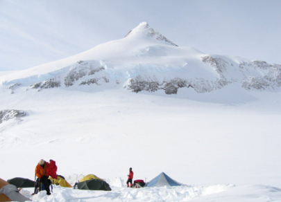 Gunung Tertinggi di Tiap Benua