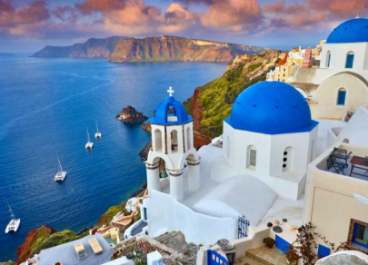 Five mesmerizing places in sunny Greece