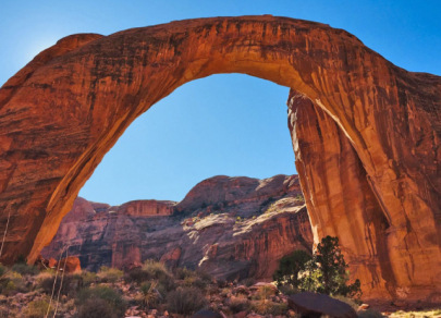 Семь самых впечатляющих природных мостов планеты