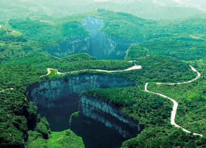 Семь самых впечатляющих природных мостов планеты