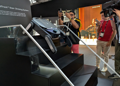 AI на CES-2026 &ndash; от танцующих роботов до складных экранов