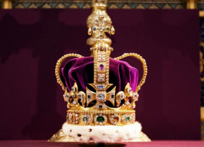 Когда деньги не прячут – как заявить миру о богатстве и власти?