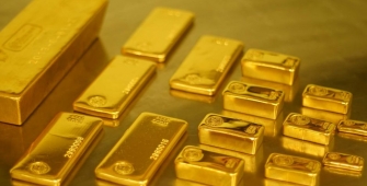Gold Falls As Demand Weakens