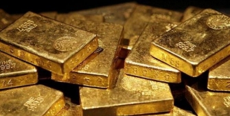 Gold Reaches 5-Month Low on Firm Dollar