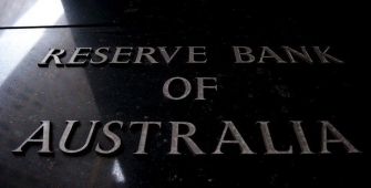 Australia’s Central Bank Keeps Policy Unchanged 